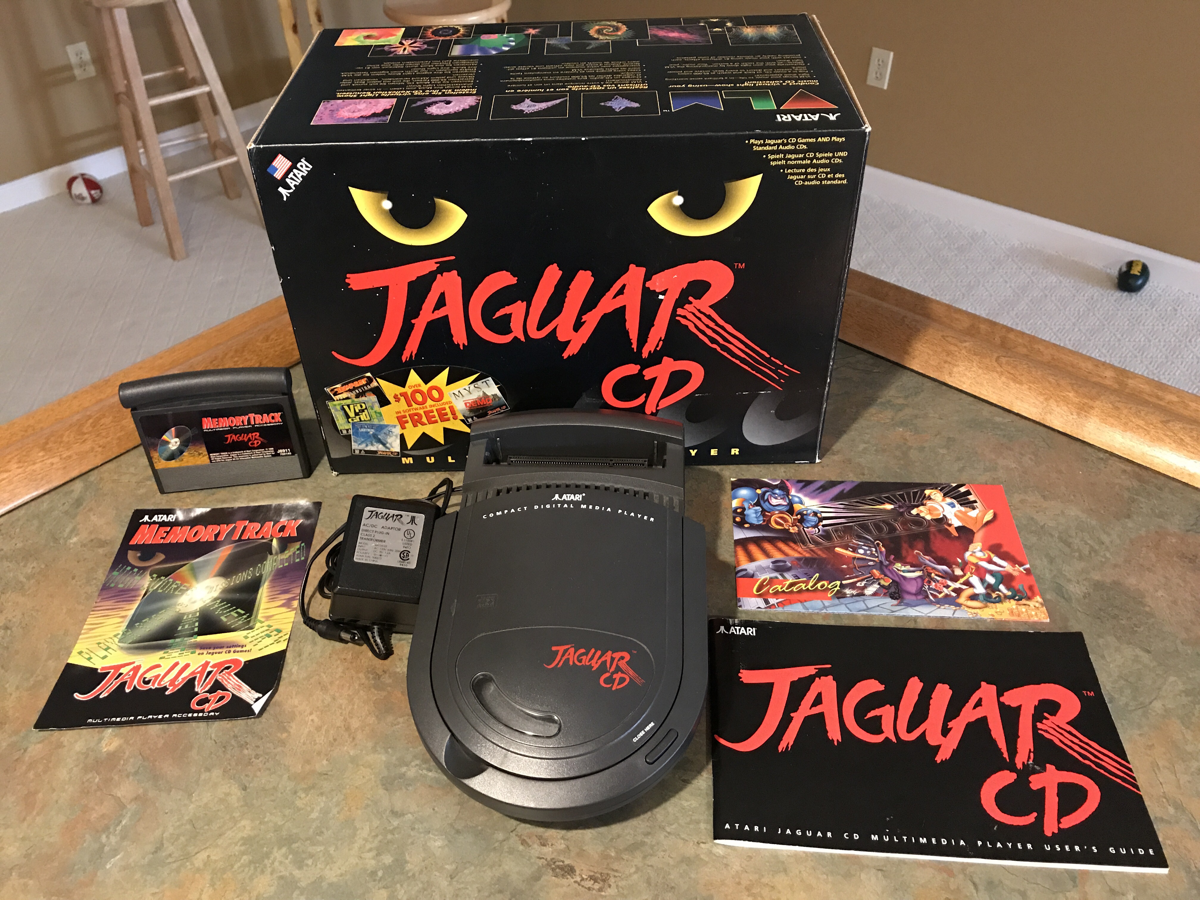 Atari jaguar. Atari Jaguar CD. Atari Jaguar картриджи. Atari Jaguar игры. Atari Jaguar Россия.
